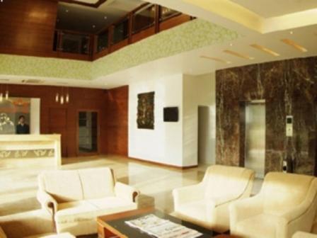 Parijatha Gateway Hotel Bangalore Bagian luar foto